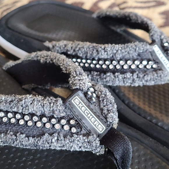 Skechers Sandals - Picture 4 of 12